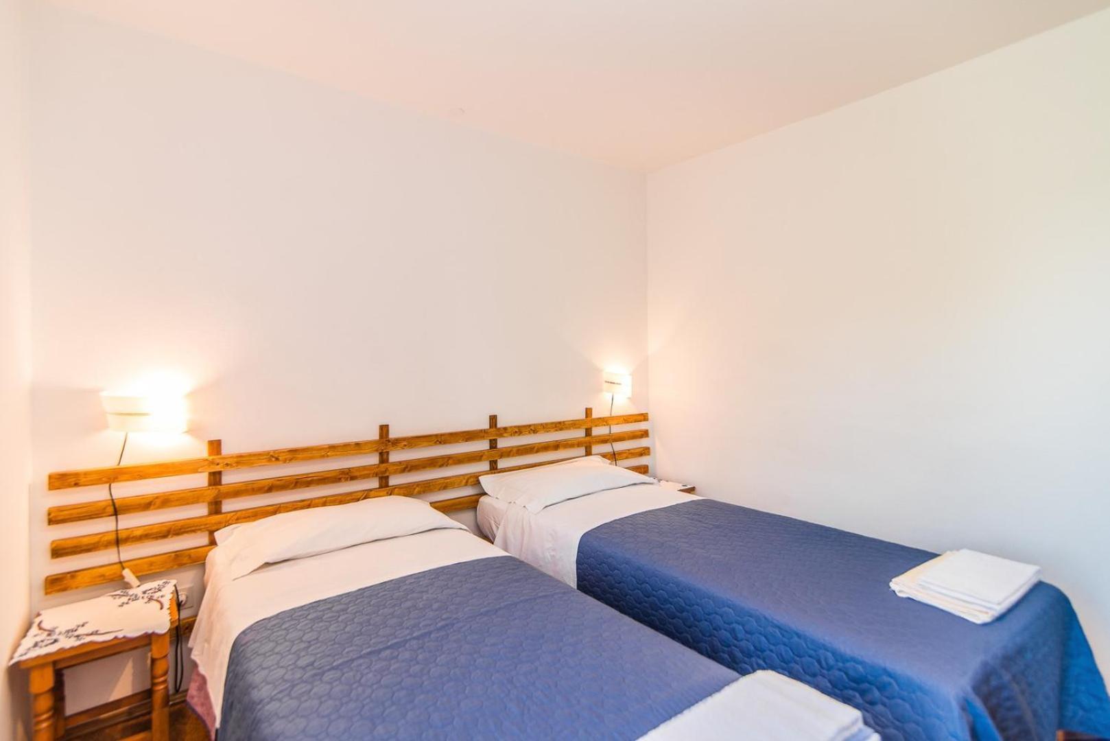 Apartments Pernar ポレッチ 部屋 写真