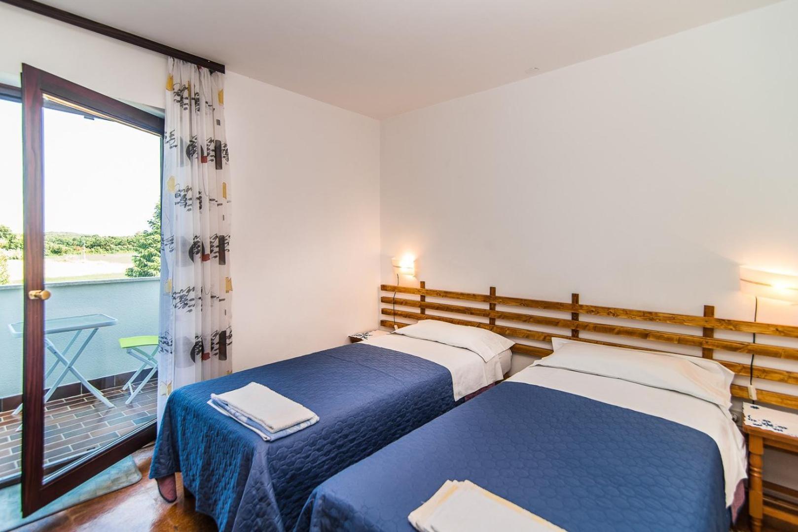Apartments Pernar ポレッチ 部屋 写真