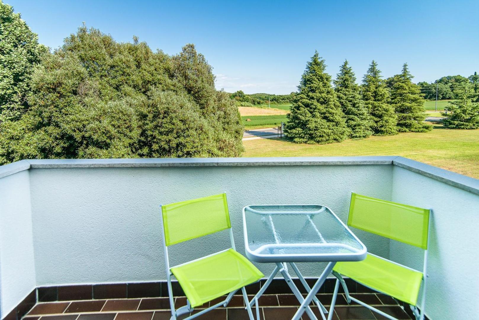 Apartments Pernar ポレッチ 部屋 写真